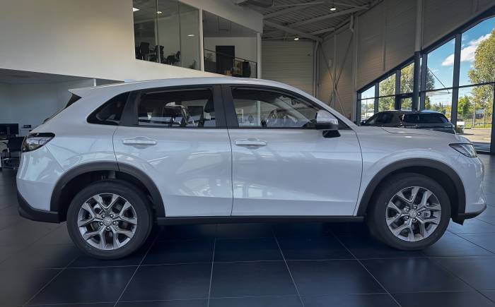 HONDA ZR-V E:HEV 2.0 i-MMD Executive *** NEUVE - DISPONIBLE - OFFRE EXCEPTIONNELLE - PRIX NEUVE 44150 € ***