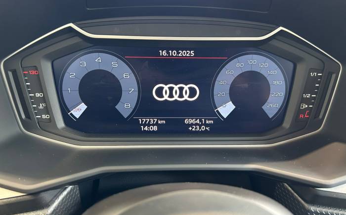 AUDI A1 SPORTBACK 30 TFSI 110 ch S tronic 7 S-Line