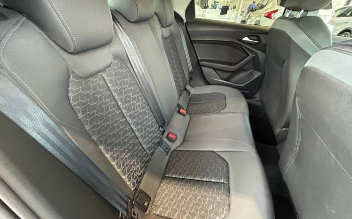 AUDI A1 SPORTBACK 30 TFSI 110 ch S tronic 7 S-Line