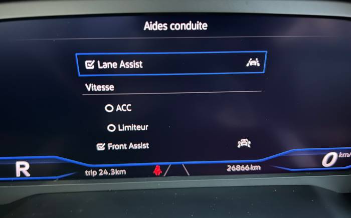 VOLKSWAGEN TAIGO 1.0 TSI 110 DSG7 R-Line *** COMME NEUVE ***