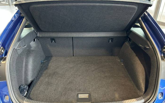 VOLKSWAGEN TAIGO 1.0 TSI 110 DSG7 R-Line *** COMME NEUVE ***