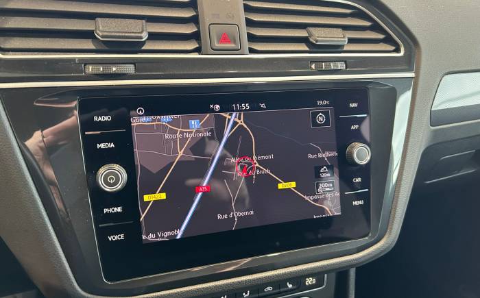 VOLKSWAGEN TIGUAN 2.0 TDI 150 DSG7 R-line