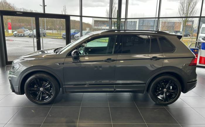 VOLKSWAGEN TIGUAN 2.0 TDI 150 DSG7 R-line