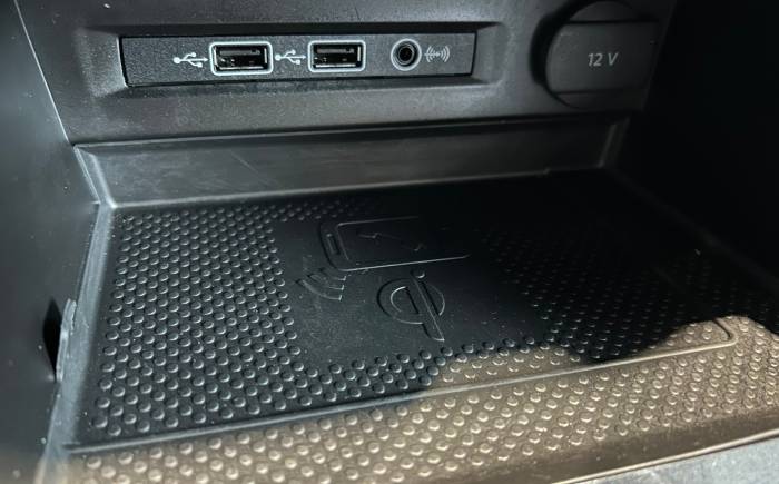 VOLKSWAGEN TIGUAN 2.0 TDI 150 DSG7 R-line