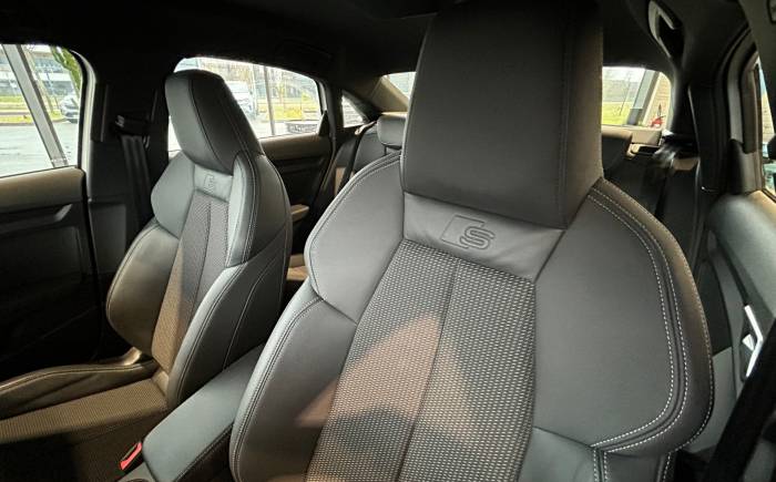 AUDI A3 BERLINE 35 TDI 150 S tronic 7 S-LINE