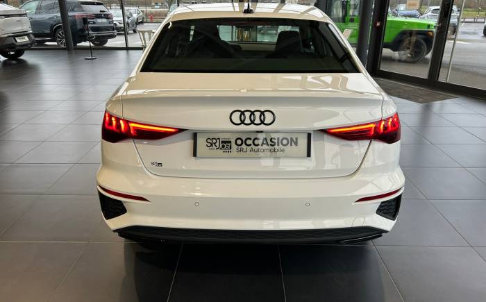 AUDI A3 BERLINE 35 TDI 150 S tronic 7 S-LINE