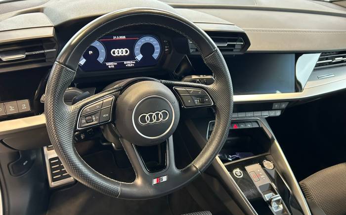 AUDI A3 BERLINE 35 TDI 150 S tronic 7 S-LINE