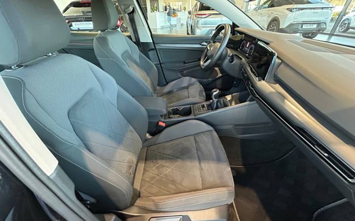 VOLKSWAGEN GOLF 1.5 TSI 150 BVM6 First Edition - 5 portes