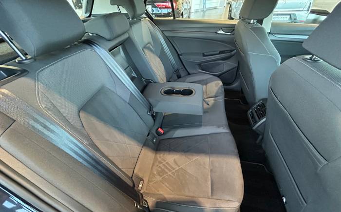 VOLKSWAGEN GOLF 1.5 TSI 150 BVM6 First Edition - 5 portes