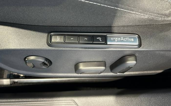 VOLKSWAGEN GOLF 1.5 TSI 150 BVM6 First Edition - 5 portes