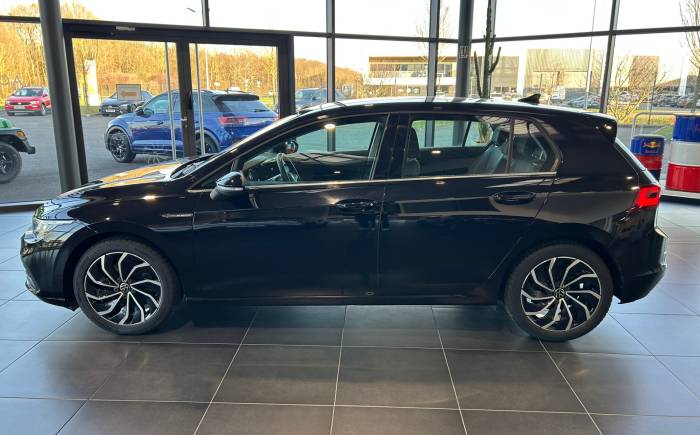 VOLKSWAGEN GOLF 1.5 TSI 150 BVM6 First Edition - 5 portes