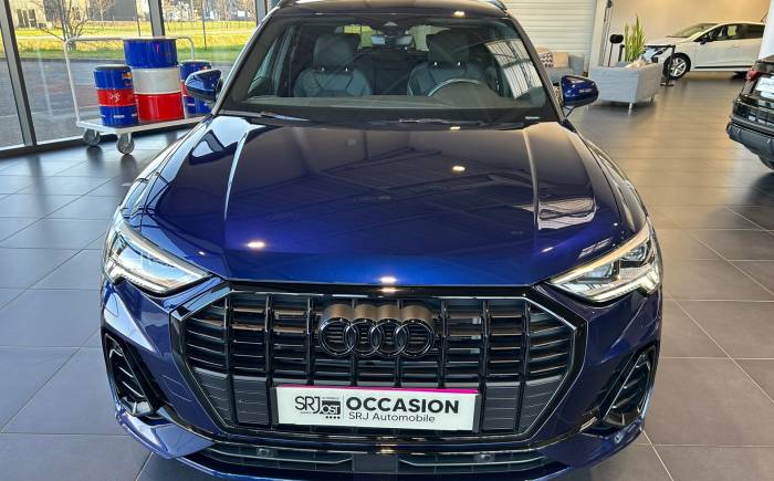 AUDI Q3 45 TFSIe 245 ch S tronic 6 S line