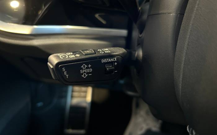 AUDI Q3 45 TFSIe 245 ch S tronic 6 S line