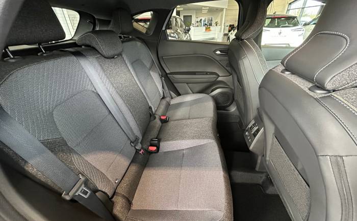 RENAULT CAPTUR E-Tech full hybrid 160 ch Techno
