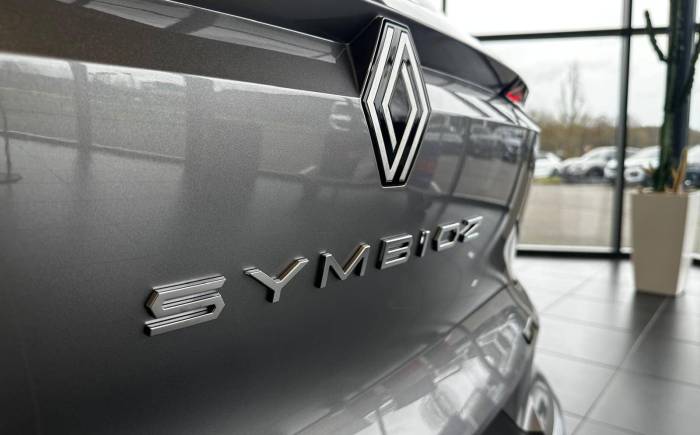 RENAULT SYMBIOZ E-Tech full hybrid 160 ch Techno
