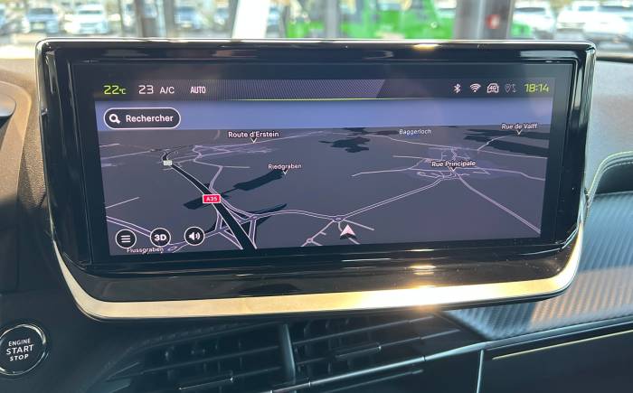 PEUGEOT 2008 PureTech 130 S&S EAT8 GT *** PNEUS 4 SAISONS - GRIP CONTROL - PHASE 2 - ENTRETIEN PEUGEOT ***