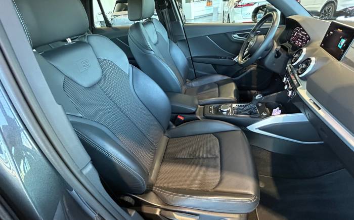 AUDI Q2 35 TFSI S TRONIC S-line