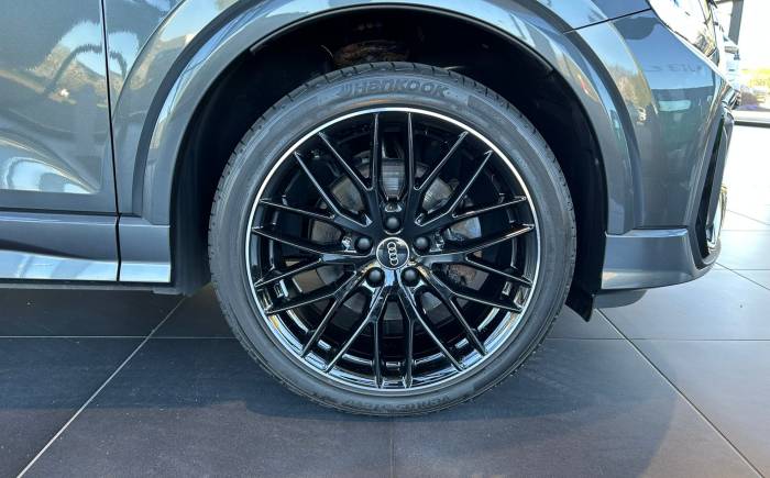 AUDI Q2 35 TFSI S TRONIC S-line