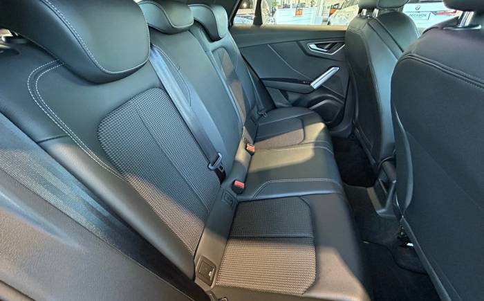 AUDI Q2 35 TFSI S TRONIC S-line