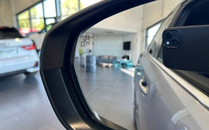 PEUGEOT 3008 BlueHDi 130ch S&S EAT8 GT Pack *** ATTELAGE - FOCAL - ALCANTARA - GARANTIE 12 MOIS - PREMIERE MAIN ***