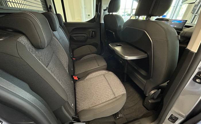 PEUGEOT RIFTER M bluehdi 130 s&s eat8 5 places allure *** version n1 exoneree de malus ***
