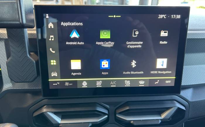 DACIA DUSTER Hybrid 155 journey