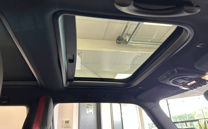MINI HATCH 3 PORTES F56 LCI John cooper works 231 ch bva8 finition jcw *** etat exeptionnel - carnet d\'entretien 100% mini