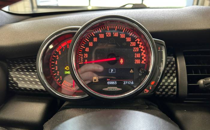 MINI HATCH 3 PORTES F56 LCI John cooper works 231 ch bva8 finition jcw *** etat exeptionnel - carnet d\'entretien 100% mini