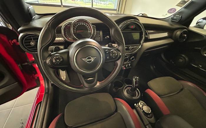 MINI HATCH 3 PORTES F56 LCI John cooper works 231 ch bva8 finition jcw *** etat exeptionnel - carnet d\'entretien 100% mini
