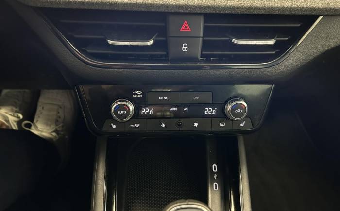 SKODA KAMIQ 1.0 tsi evo 2 116 ch bvm6 selection *** super equipee avec pack design noir ***