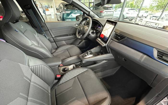 RENAULT CAPTUR E-tech full hybrid 160 ch esprit alpine *** Prix du neuf 36 450 Euros - Pas de malus ***