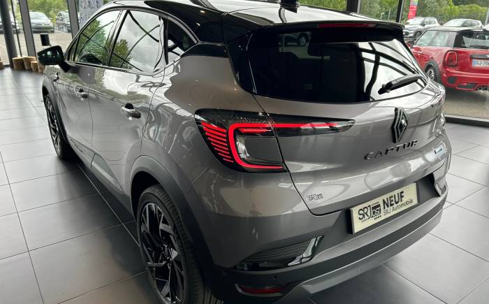 RENAULT CAPTUR E-tech full hybrid 160 ch esprit alpine *** Prix du neuf 36 450 Euros - Pas de malus ***