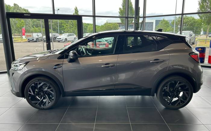 RENAULT CAPTUR E-tech full hybrid 160 ch esprit alpine *** Prix neuve 36 450 Euros - Pas de malus ***
