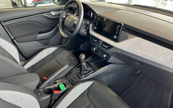 SKODA KAMIQ 1.0 tsi evo 2 116 ch bvm6 selection *** super equipee avec pack design noir et pneus 4 saisons ***