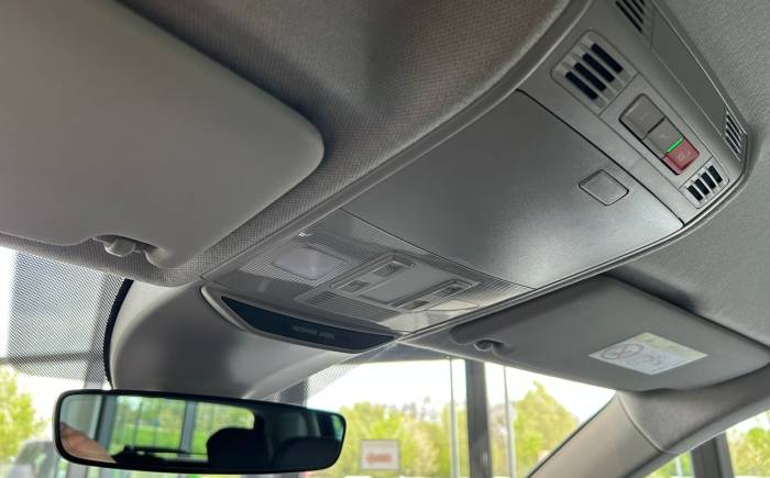 SKODA KAMIQ 1.0 tsi evo 2 116 ch bvm6 selection *** super equipee avec pack design noir et pneus 4 saisons ***