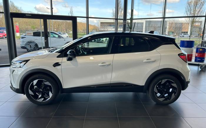 RENAULT CAPTUR E-tech full hybrid 160 ch techno