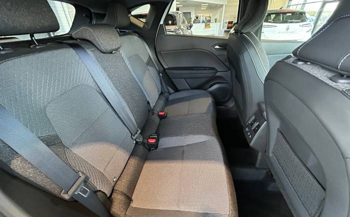 RENAULT CAPTUR E-tech full hybrid 160 ch techno
