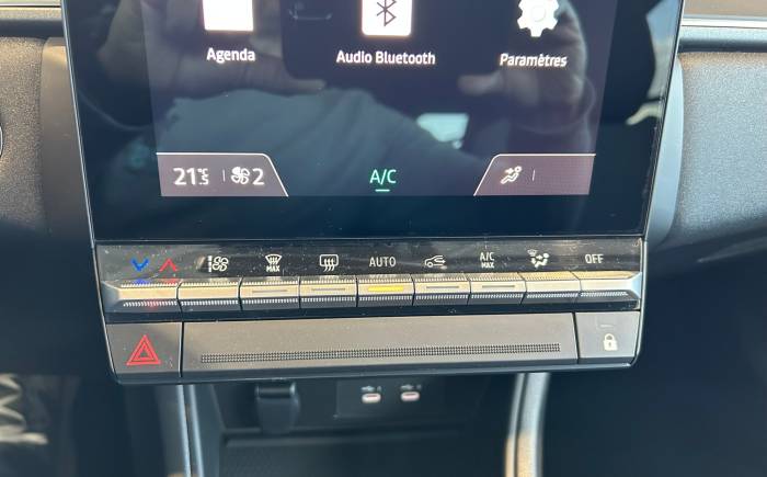 RENAULT CAPTUR E-tech full hybrid 160 ch techno