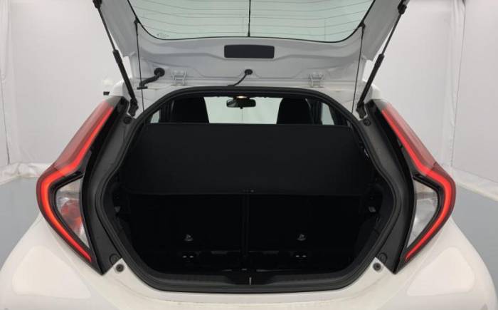 TOYOTA Aygo x 1.0 VVT-I 72 DYNAMIC