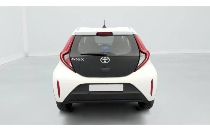 TOYOTA Aygo x 1.0 VVT-I 72 DYNAMIC