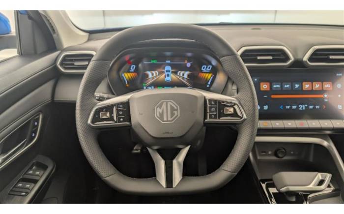 MG ZS 1.5 L HYBRID+ 197 CH LUXURY