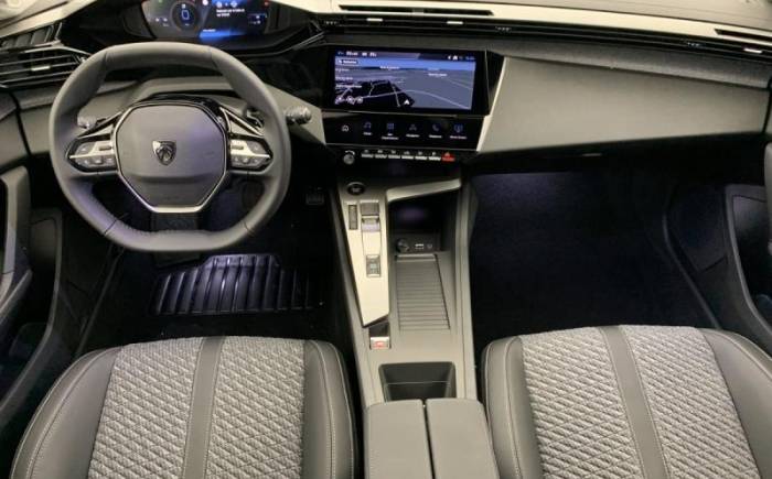 PEUGEOT 308 HYBRID 145 E-DCS6 ALLURE