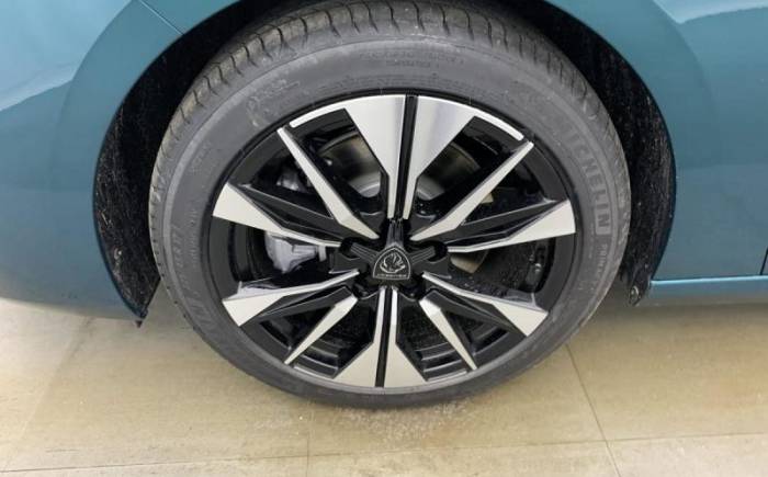 PEUGEOT 308 HYBRID 145 E-DCS6 ALLURE