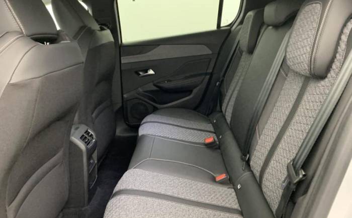 PEUGEOT 308 HYBRID 145 E-DCS6 ALLURE