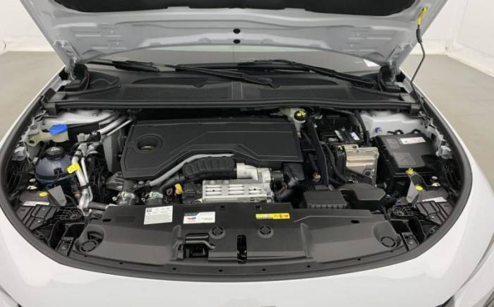 PEUGEOT 308 HYBRID 145 E-DCS6 ALLURE