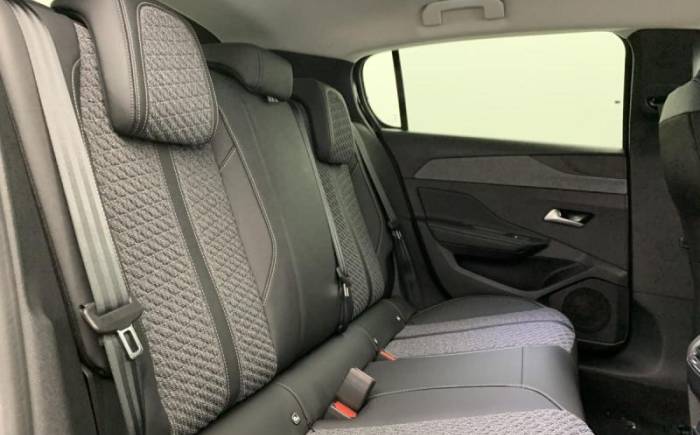 PEUGEOT 308 HYBRID 145 E-DCS6 ALLURE