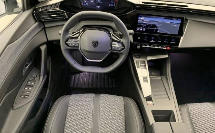PEUGEOT 308 HYBRID 145 E-DCS6 ALLURE