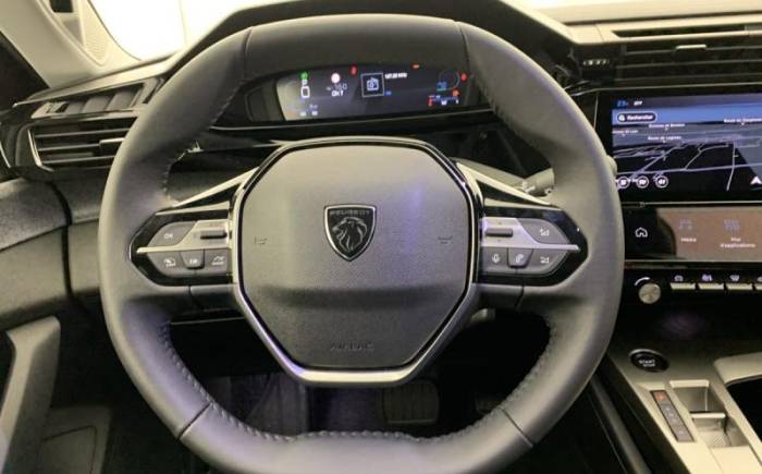 PEUGEOT 308 HYBRID 145 E-DCS6 ALLURE