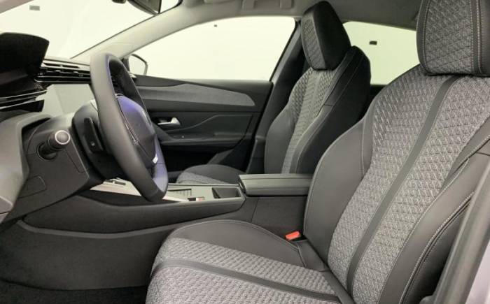 PEUGEOT 308 HYBRID 145 E-DCS6 ALLURE