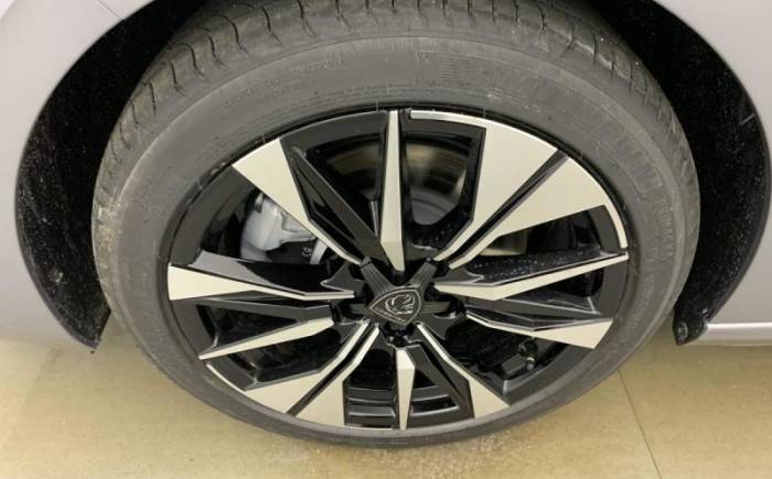 PEUGEOT 308 HYBRID 145 E-DCS6 ALLURE